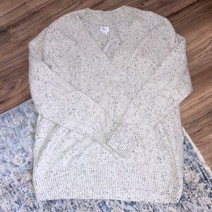 Stars Above - Cozy Speckled V-Neck Sweater - Light Oatmeal
